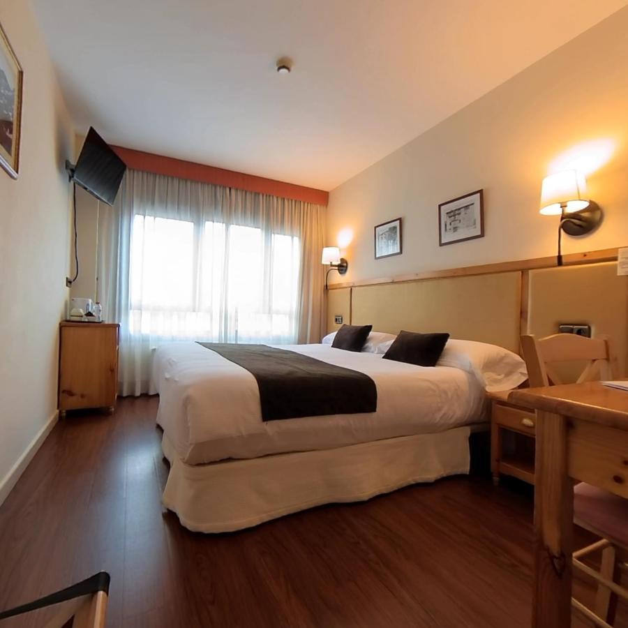 Hotel Meta Pas De La Casa Kültér fotó
