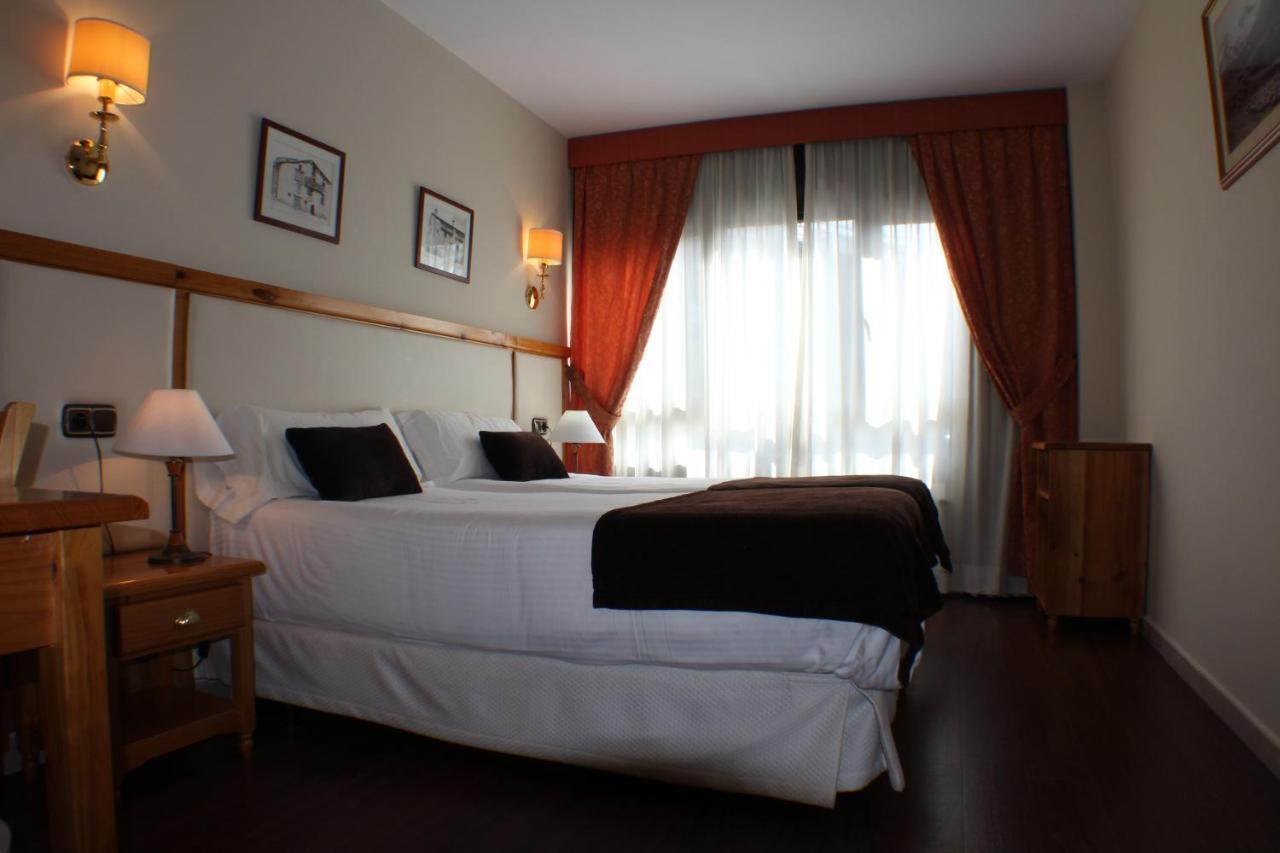 Hotel Meta Pas De La Casa Kültér fotó